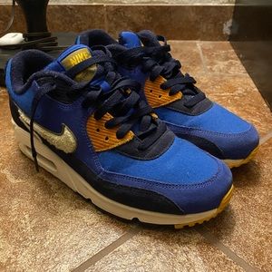 AIR MAX 90 PREMIUM SE ‘GAME ROYAL LIGHT CREAM’